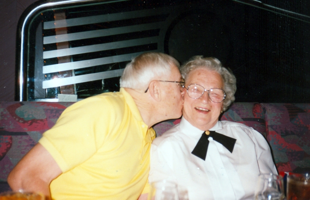 Gramphi Remembered/1024x768_1993-12-22-Cruise-04.jpg